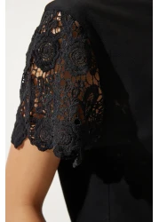 Happiness İstanbul Women's Black Guipure Sleeve Knitted Blouse HF00450