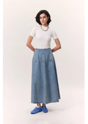 Manuka تنورة واسعة من الدنيم باللون الأزرق