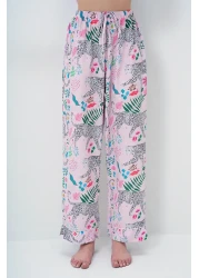 Trend Alaçatı Stili طقم بيجامة نسائي طويل من الساتان مطبوع رقميًا ومزين بتفاصيل باودر PJM-X13913