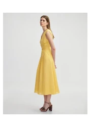 İpekyol فستان من الكتان البسيط مع مشبك معدني