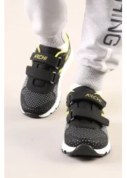 AYN-Shoes أحذية رياضية للأطفال باللون الأصفر الجليدي ونعل تشريحي يومي