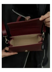 Night حقيبة يد وكتف نسائية باللون العنابي من باولا موديل