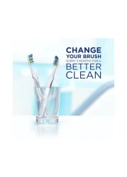 Oral-B Pro-Expert Clinic Line Pro-Flex 38 Medium Manual Toothbrush Blue