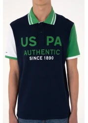 U.S. Polo Assn. تي شيرت رجالي ذو قصة عادية وياقة بولو باللون الأزرق الداكن 50299803-VR033