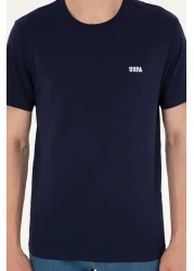 U.S. Polo Assn. تي شيرت رجالي ذو قصة عادية وياقة دائرية باللون الأزرق الداكن 50294290 -vr033