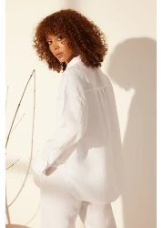  Collection White 100% Linen Oversize Shirt TWOSS23GO00443