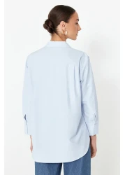  Collection قميص منسوج بتفاصيل حجر أزرق فاتح - مقاس عادي TWOSS24GO00069