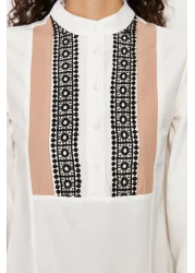  Modest فستان منسوج بتطريز إكرو وتفاصيل شرابة TCTSS24EB00134