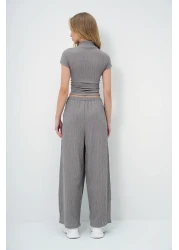 Trend Alaçatı Stili Grey Stand Collar Draped Crop Blouse and Wide Leg Pants Set - Alc-X13411
