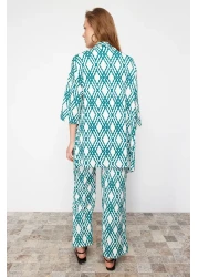  Collection طقم كيمونو محبوك مريح ومطبوع باللون الأخضر من الأسفل إلى الأعلى TWOSS24AU00103