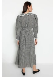  Modest فستان منسوج من القماش المزخرف باللون الأسود مع طوق وخصر وتفاصيل Gipe TCTSS23EB00282