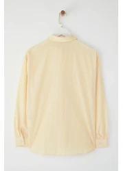  Collection قميص منسوج كبير الحجم مخطط باللون الأصفر TWOAW23GO00359