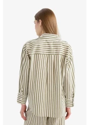 Defacto قميص بوبلين مخطط فضفاض بأكمام طويلة F0403AX25SM