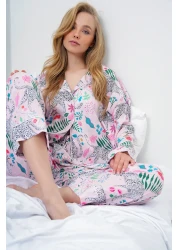 Trend Alaçatı Stili طقم بيجامة نسائي طويل من الساتان مطبوع رقميًا ومزين بتفاصيل باودر PJM-X13913