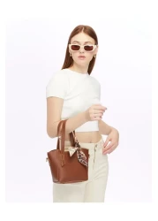 torime حقيبة يد وكتف نسائية من الجلد الناعم مع وشاح