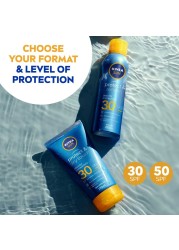 نيڤيا صان رذاذ للحماية من الشمس بروتكت آند ريفرش مقاوم للماء بعامل حماية SPF 3 بخاخ 200 مل