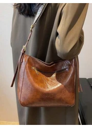 قطعة واحدة حقيبة كتف نسائية كبيرة السعة من الجلد الاصطناعي بطراز عتيق - حقيبة يد سوداء أو بنية ذات سحاب متعددة