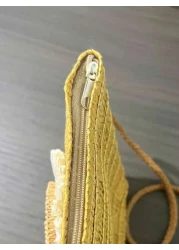 حقيبة قش مزخرف بزهر بنات