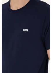 U.S. Polo Assn. تي شيرت رجالي ذو قصة عادية وياقة دائرية باللون الأزرق الداكن 50294290 -vr033