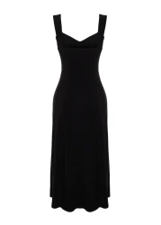  Collection Black Heart Collar Slit Straight Stretchy Knitted Midi Dress Twoss24El00412