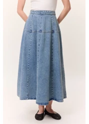 Manuka تنورة واسعة من الدنيم باللون الأزرق