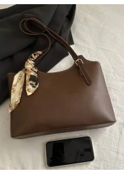 Retro Soft Leather Tote Bag For Women Large Capacity Shoulder Bag Personalized Minimalist Office Commute Handbag 2025 Spring Collection