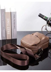 حقيبة هاتف جديدة للرجال، حقيبة رسول بسيطة من الجلد على الكتف على الطراز الكوري، حقيبة خصر صغيرة عصرية للخارج،