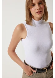 Happiness İstanbul Women's Black and White Turtleneck Sleeveless 2-Pack Knitted Blouse GT00012