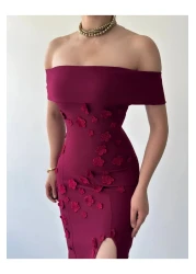 Afiş Butik فستان طويل مطرز بالزهور وياقة مادونا باللون الأحمر الداكن