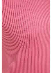  Collection بلوزة تريكو بأكمام واحدة باللون الوردي مع تفاصيل فيونكة TPRSS22BZ0166