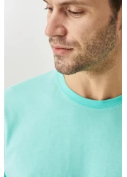 AC&Co / Altınyıldız Classics تي شيرت رجالي باللون الفيروزي بقصة ضيقة ورقبة دائرية 100% قطن أساسي