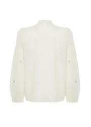  Collection قميص منسوج مطرز بالزهور باللون البيج TWOSS23GO00152