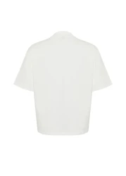  Collection تي شيرت أبيض 100% من القطن بياقة واقفة وأكمام ثلاثة أرباع TWOSS24TS00074