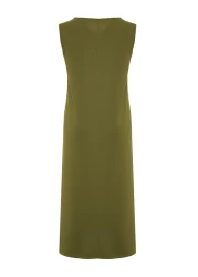  Modest فستان كاكي طويل بدون أكمام TCTSS21UK0034