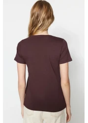  Collection تي شيرت محبوك أساسي برقبة دائرية مكون من قطعتين من القطن بنسبة 100% باللون البني والبيج TWOSS20TS0141