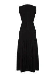  Collection Black V-Neck Sleeveless A-Line Maxi Knitted Dress TWOSS22EL1588