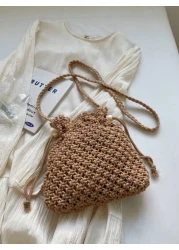 Handwoven Small Shoulder Bag New Fashion Straw Crossbody Bag Niche Beach Side Versatile Design Envelope Shape Small Square Bag Chic Retro Style Crossbody Bag For Vacation Beach